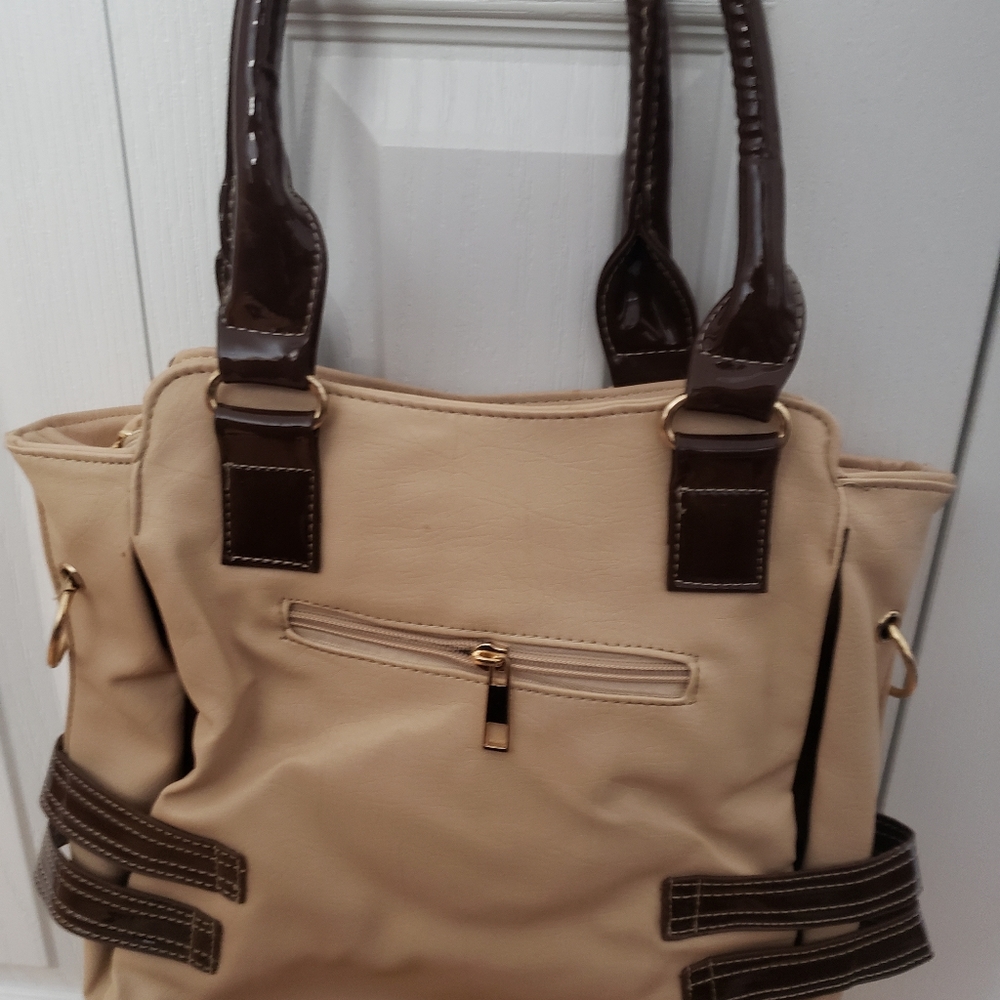 Purse - Picture 3 of 3